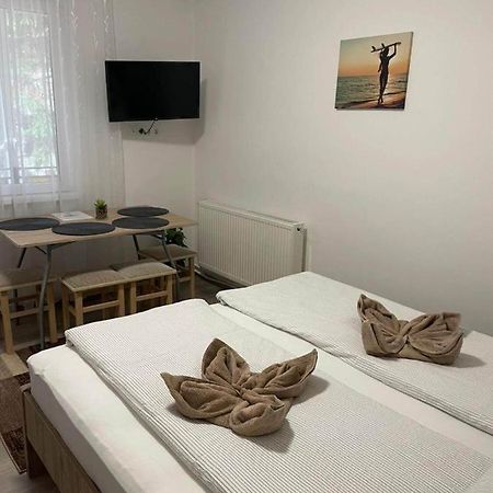 Krisztina Apartman 81 Гайдусобосло Екстер'єр фото